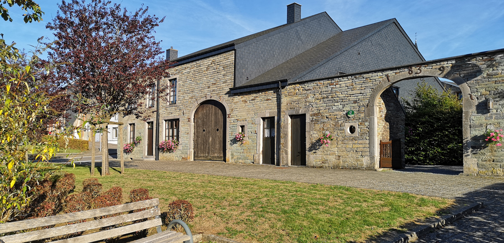 Gîte rural "Le Frêne" - vakantiewoning Paliseul